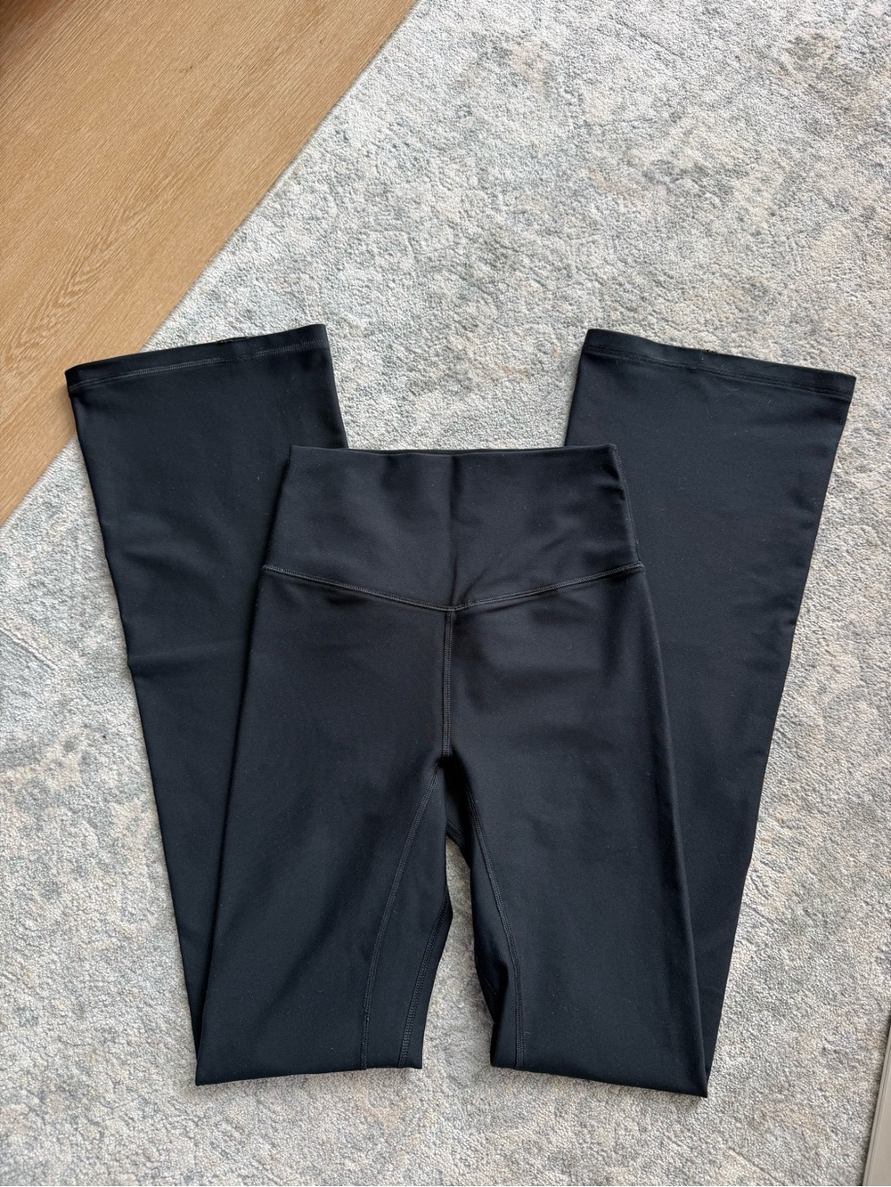 Abercrombie YPB Sculpt Flare leggings